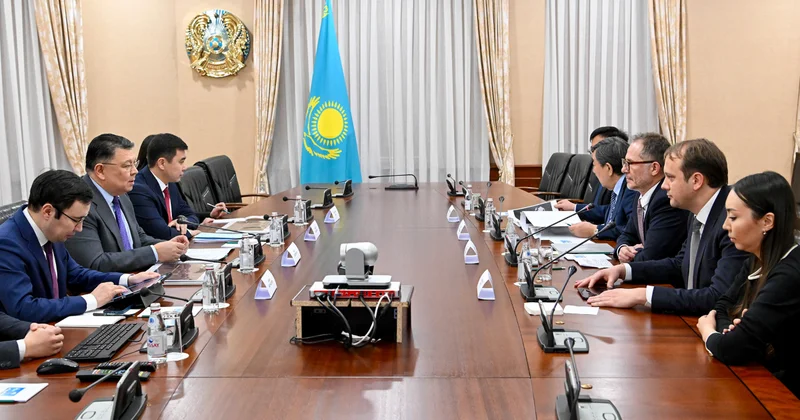 Строительство Alatau City: Канат Бозумбаев встретился с зарубежными архитекторами