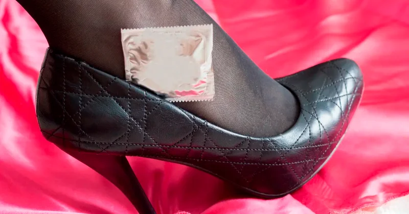 Риски ниже пояса. Какие "подарки от Венеры" привозят казахстанцы с курортов и из командировок