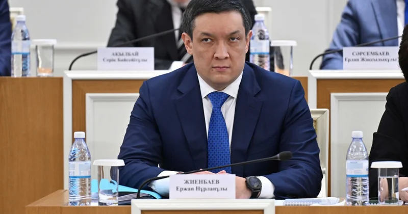 Ержан Жиенбаев Вице президенттің өкілеттігіне қатысты конституциялық өзгерістерге тоқталды
