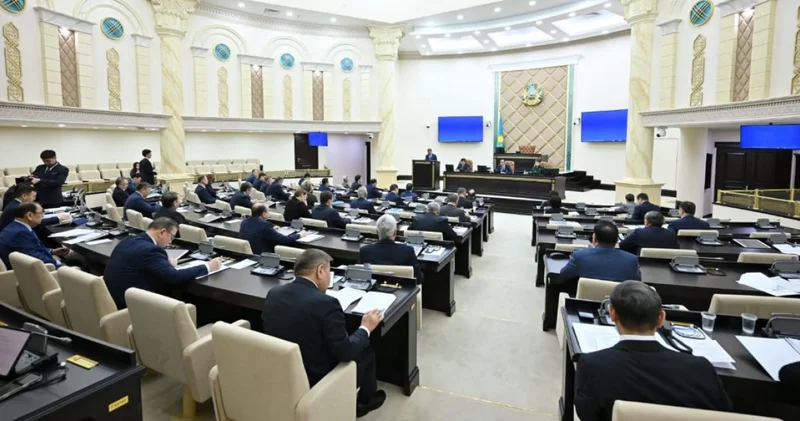 Әділетті Қазақстанның жаңа конституциялық моделі ұсынылды