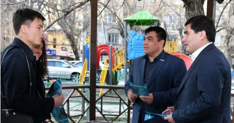 Шымкентте Есіктен есікке акциясы ұйымдастырылды