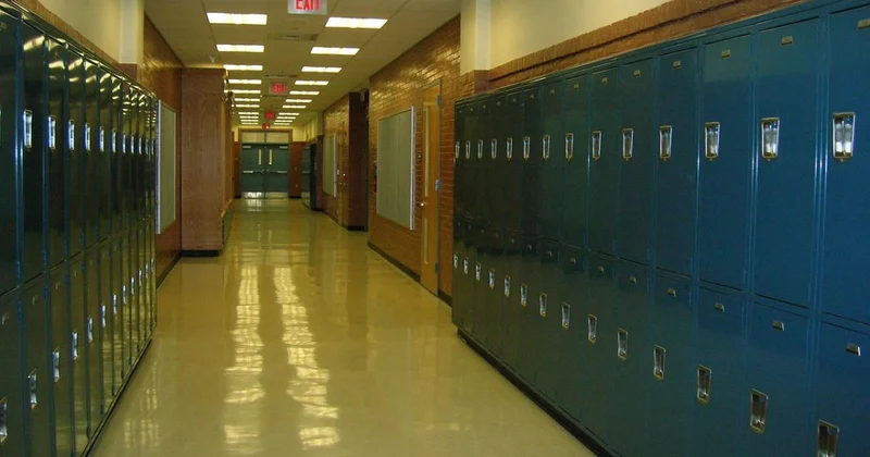 Школьников ждут 11 дневные весенние каникулы в Казахстане