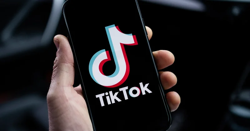 TikTok дәуіріндегі журналистика: Қысқа видео қоғамға не беріп жатыр?