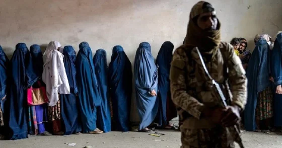 Бить своих жен и детей : Талибан узаконил домашнее насилие