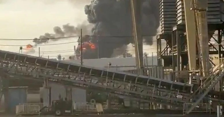 АҚШ тағы мұнай өңдеу зауытында жарылыс болды