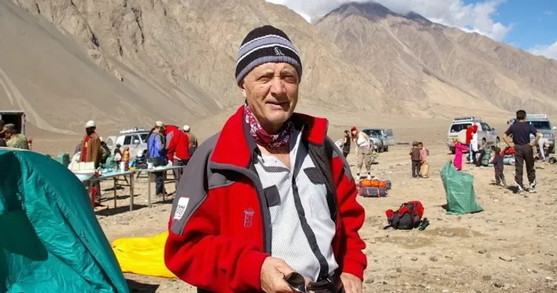 Тоқаев қазақстандық альпинистке Қазақстанның Еңбек Ері атағын берді