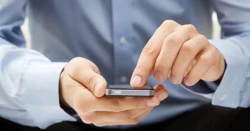 За отказ предоставить пароли от телефонов и компьютеров в Гонконге грозит тюрьма или крупный штраф