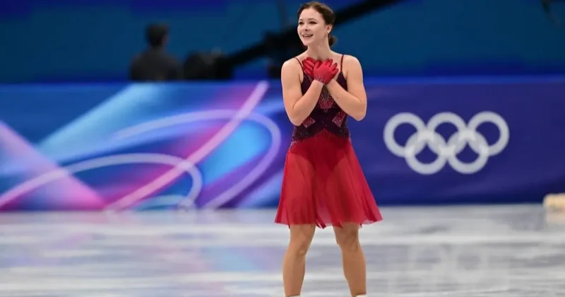 Без Шайдорова, но с Самоделкиной: чемпионат мира по фигурному катанию стартует в Праге