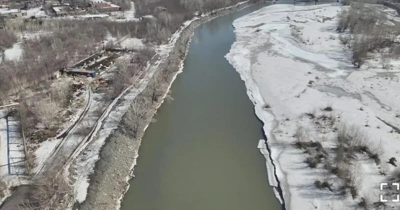 В ВКО началось резкое снеготаяние: грозят ли региону паводки