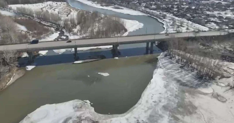 Активное снеготаяние в ВКО: спасатели следят за ситуацией с помощью дронов