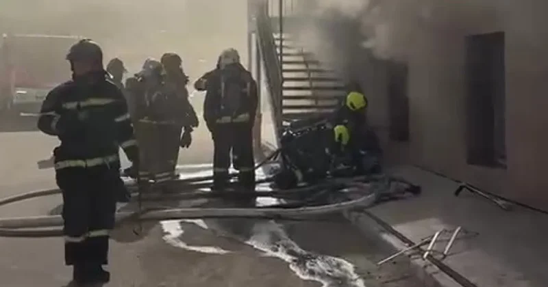 В Астане загорелась сауна, эвакуированы 150 человек