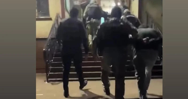 В Шымкенте задержали подозреваемых в вымогательстве двух автомобилей