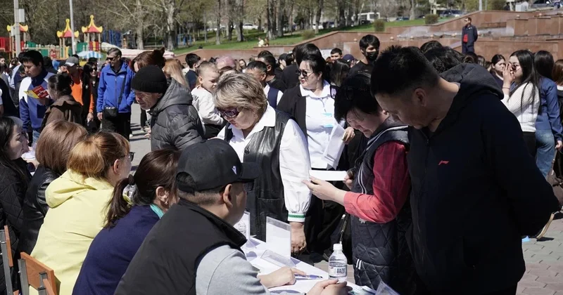 Семейде Адал адам адал еңбек жәрмеңкесінде 135 бос жұмыс орны ұсынылды