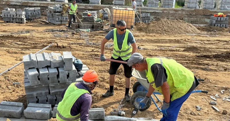 С моста под стражу