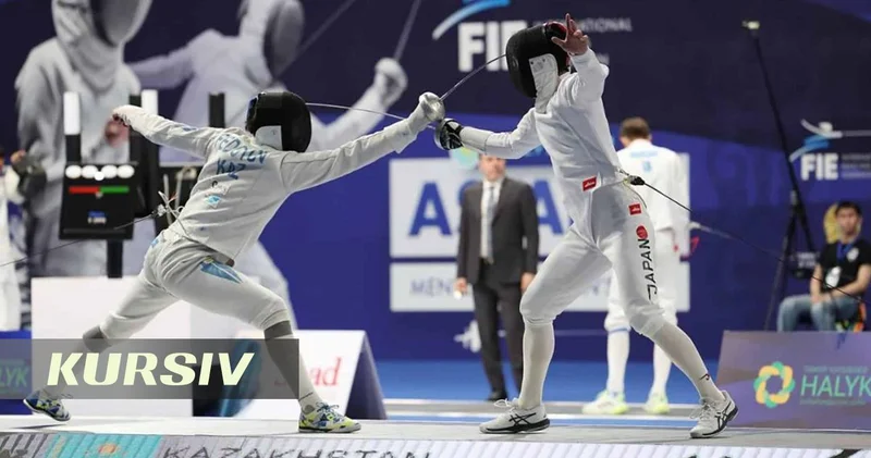 Сборная шпажистов Казахстана завоевала золото чемпионата Азии в Индии
