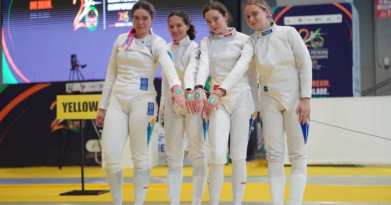 13 жылдан кейін семсерлесуден Қазақстанның әйелдер құрамасы Азия чемпионатының қола жүлдесін жеңіп алды