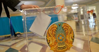 Соцопросы выявили лидеров и аутсайдеров предвыборной гонки в Курултай