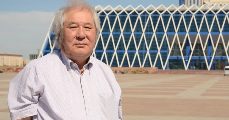 Жарқын бояулар... Салқын қаяу бар (Серік Тұрғынбековтің Жүрегім мұңның ұясы кітабын оқығанда)