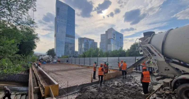 Срок сдачи велопешеходных мостов через Есентай в Алматы вновь перенесли