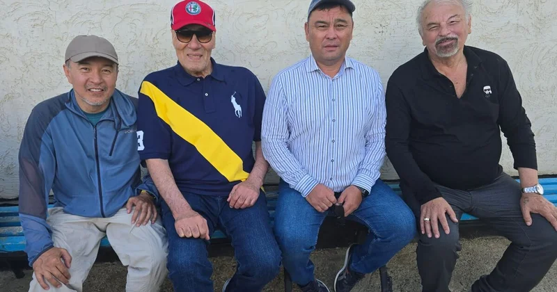 Акан Сатаев снимает фильм про батыра младшего жуза Торемурата