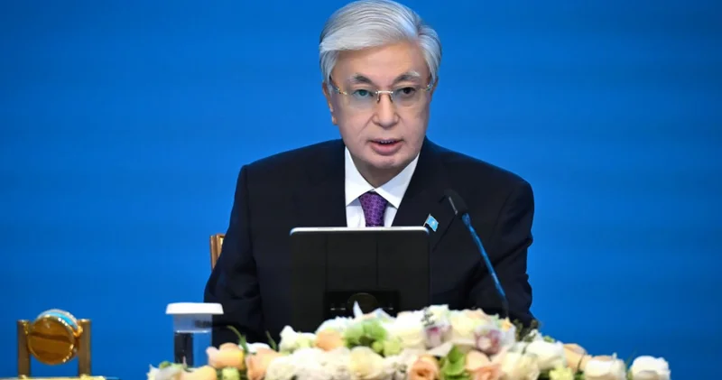 Президент Қазақстан Халық Кеңесінің бірінші сессиясында тіл мәселесіне тоқталды