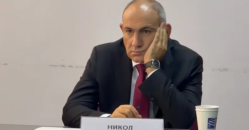 Пашинян Арменияның ЕО мен жақындасуы кезінде екі орындықта отыруы мүмкін бе деген сұраққа жауап берді
