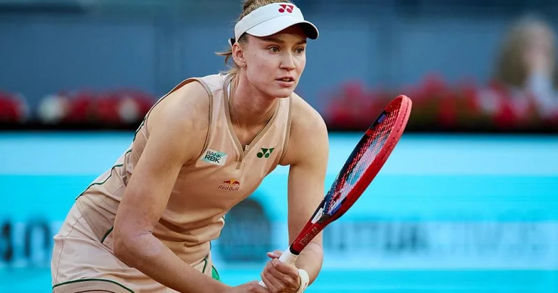 Елена Рыбакина вышла в полуфинал соревнований в Токио и попала на Итоговый турнир WTA