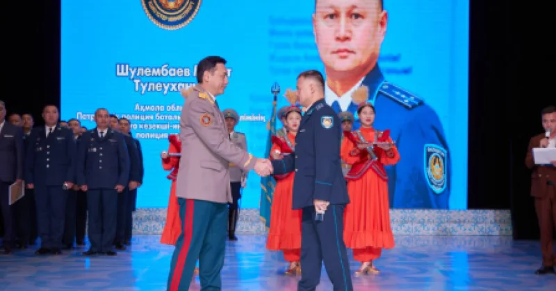 Аңсаған Балтабеков полицейлерді Республика күнімен құттықтады