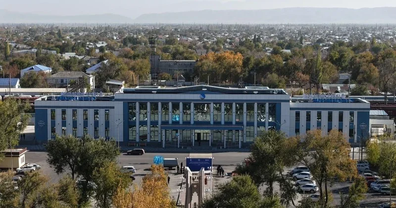 В Таразе открыли обновлённый железнодорожный вокзал