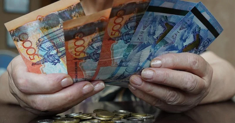 Новые механизмы по увеличению пенсионных накоплений изучают в Казахстане