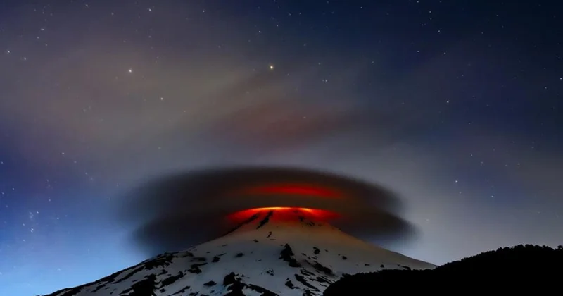 Вулкан Семеру проснулся в Индонезии: разрушены дома и деревни, есть пострадавшие (видео)