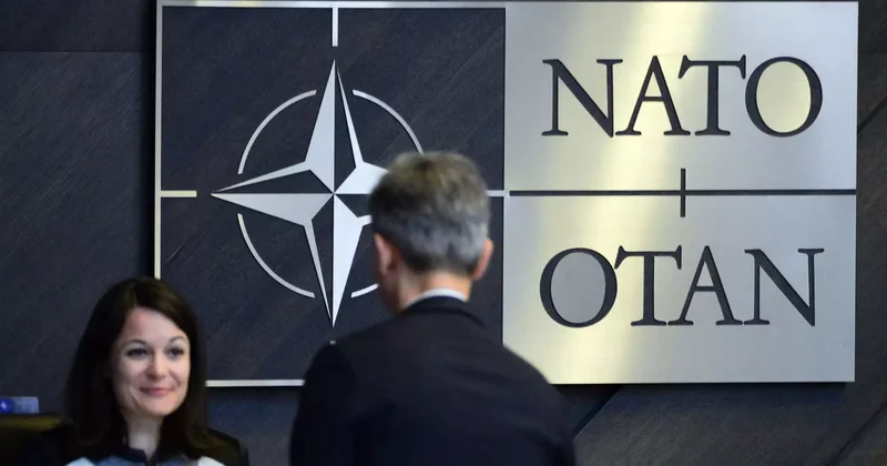 Словакия президенті АҚШ тың Украинадағы қақтығысты реттеу жоспарын құптады