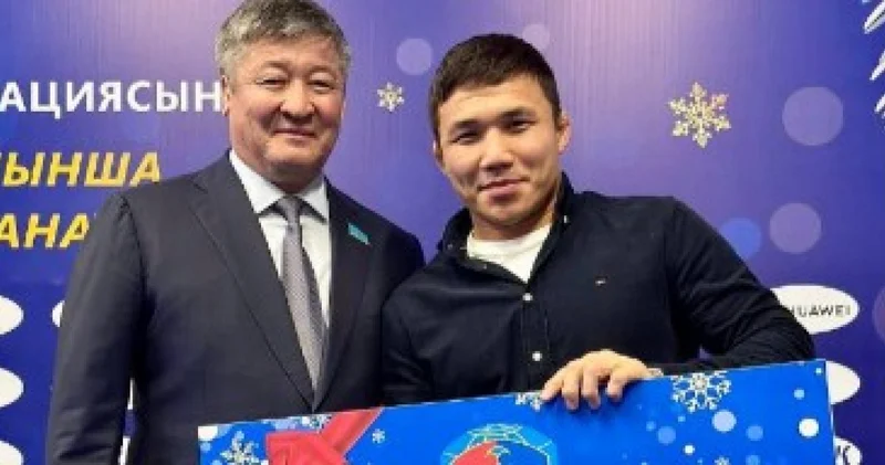 Қазақтың батырлары неге тентіреп жүр?.. : әлем чемпионына бір жыл бұрын уәде етілген пәтер әлі берілмеген (видео)