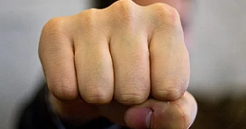 Уголовное дело возбуждено по факту драки подростков в Шымкенте