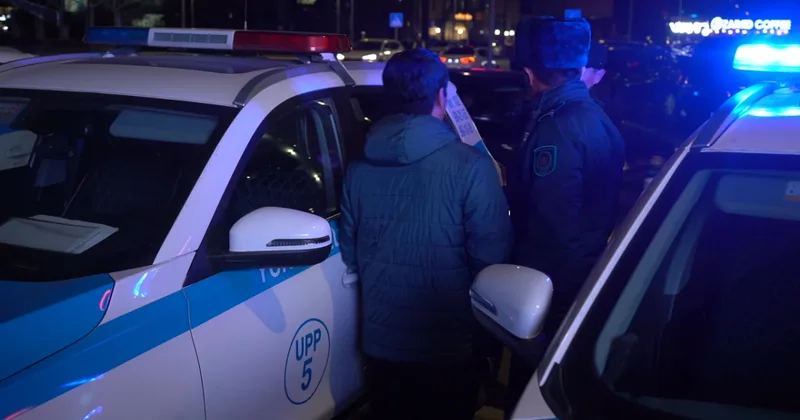 В Атырау отцы вместе с полицией вышли на ночные рейды