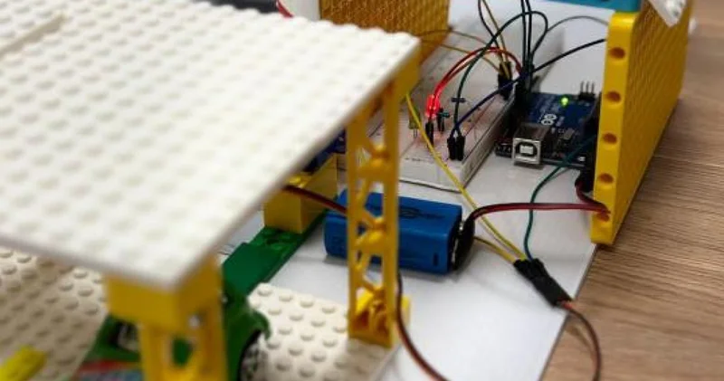 Оқушы Ақылды шлагбаум ойлап тапты