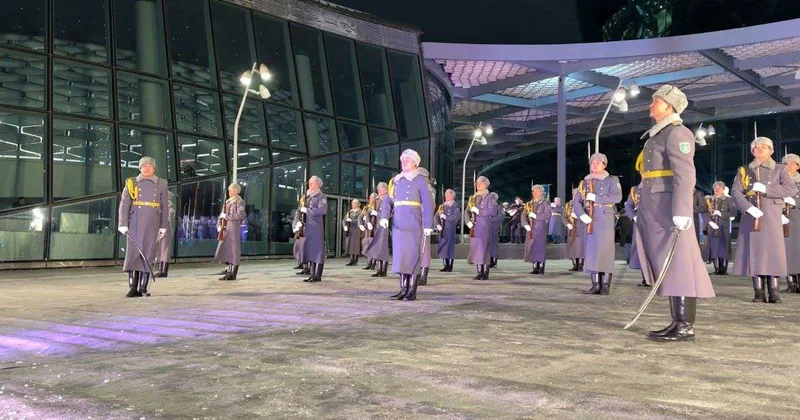 Плац концерт в честь юбилея Бауыржана Момышулы