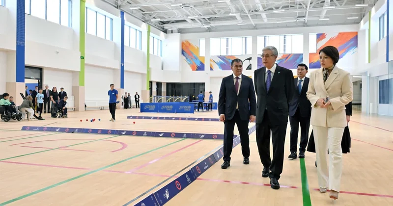 Токаев осмотрел Центр инклюзивного спорта