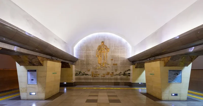 Короткое замыкание в алматинском метро: пассажиров пересадили в другой поезд