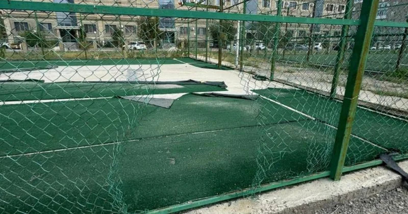 Облыс әкімі тұрғындарды балалар алаңдарын бұзған вандалдарды видеоға түсіруге шақырды