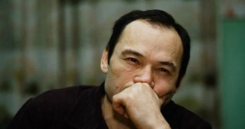 Кезінде елді дүр сілкіндіріп, адамжегіш атанған Николай Жұмағалиев түрмеге қамалған жоқ