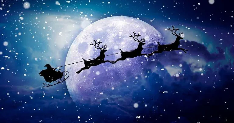Сани с упряжкой оленей Санта Клауса начали полет вокруг Земли