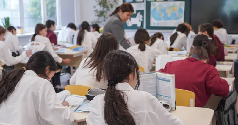 Нужно перейти к строительству качественных, но недорогих школ президент