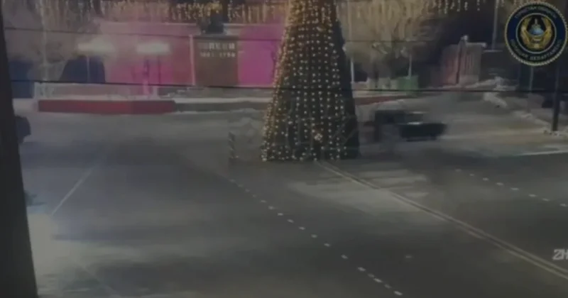 Сарыағаштың бас шыршасын қиратқан жүргізуші ұсталды