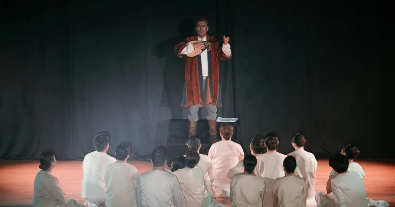 Мемлекеттік тілге басымдық берген компания