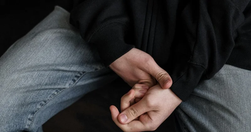 Астанчанин потерял 9 млн тенге: звеном схемы стал 19 летний семейчанин