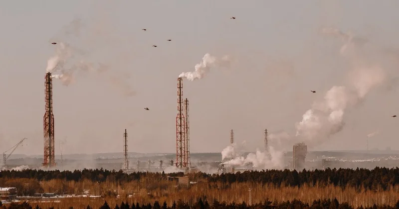 Экологический конфликт в Мангистау: завод отверг данные о загрязнении