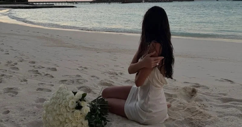 Экс возлюбленная Тимати объявила о помолвке и похвасталась кольцом с бриллиантом