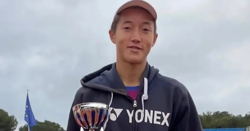 Australian Open: Дамир Жалғасбай жасөспірімдер арасында екінші айналымға шықты