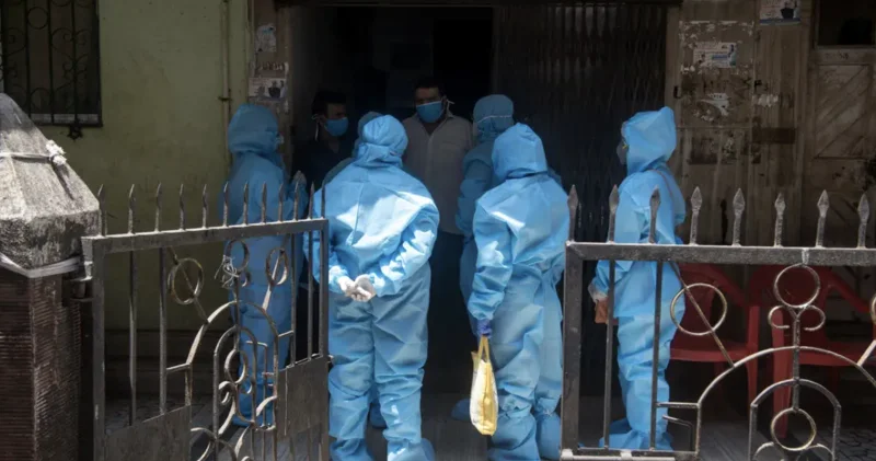 Үндістанда емделмейтін вирус тарап жатыр